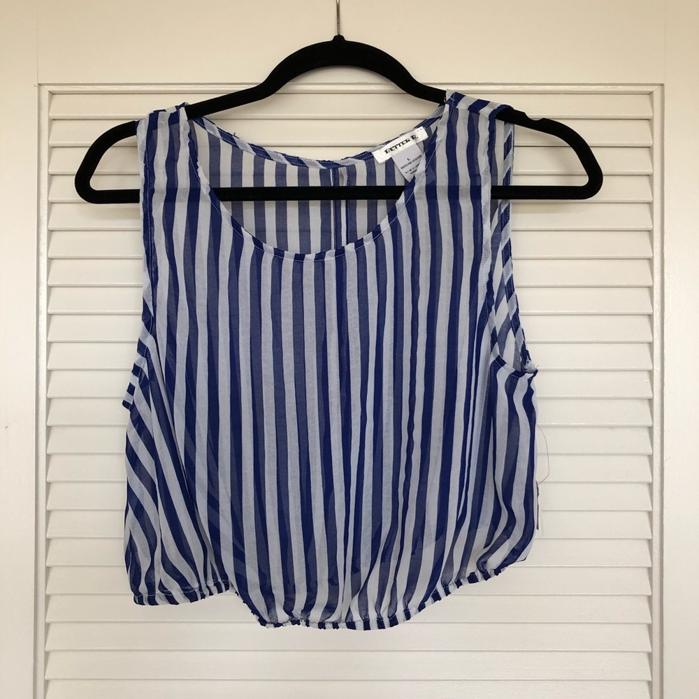 Better B Sleeveless Blue And White Blouse